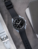 Curved Vertech Rubber Strap - Black - OM Luxury